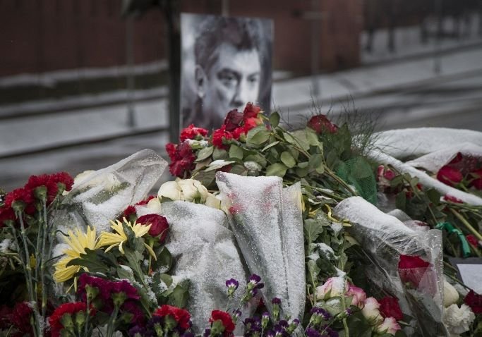 ЕП потребовал международного расследования убийства Немцова