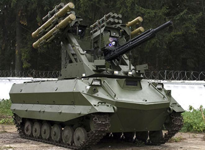 На вооружение российской армии принят боевой робот «Уран-9»
