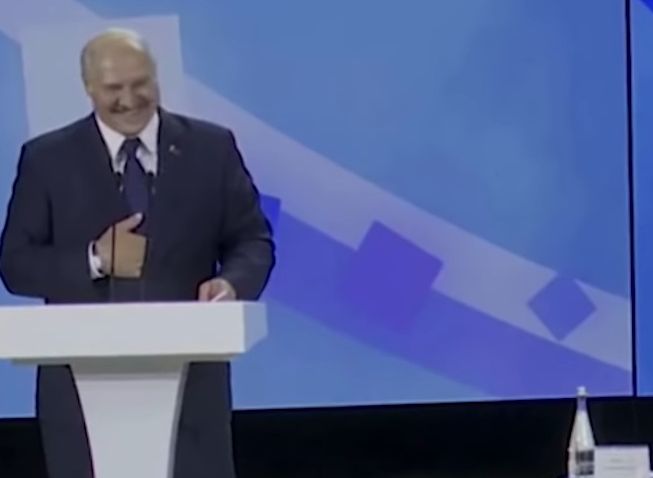 Лукашенко на встрече с Зеленским назвал Украину Россией