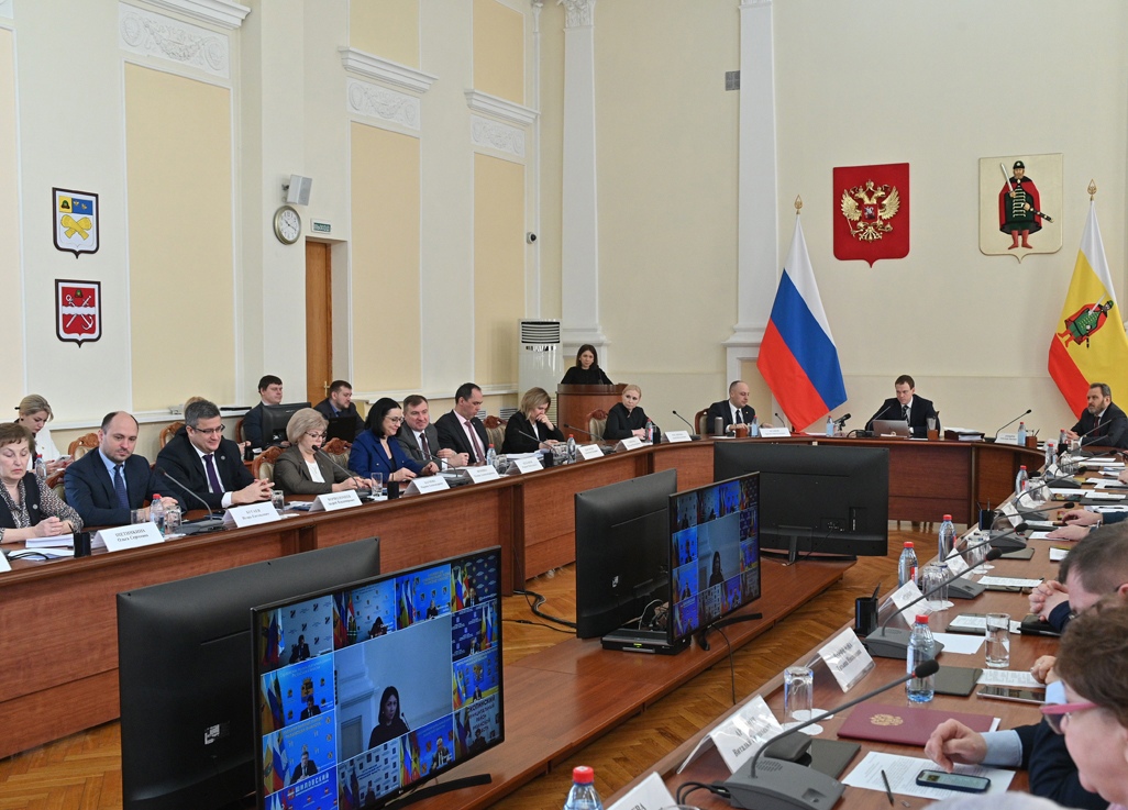 Губернатор Малков провел заседание правительства Рязанской области