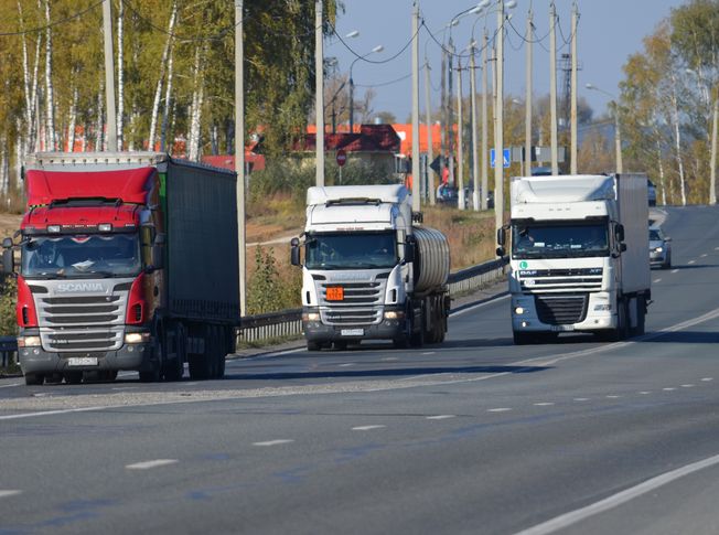 В России хотят ограничить движение грузовиков ночью и в выходные