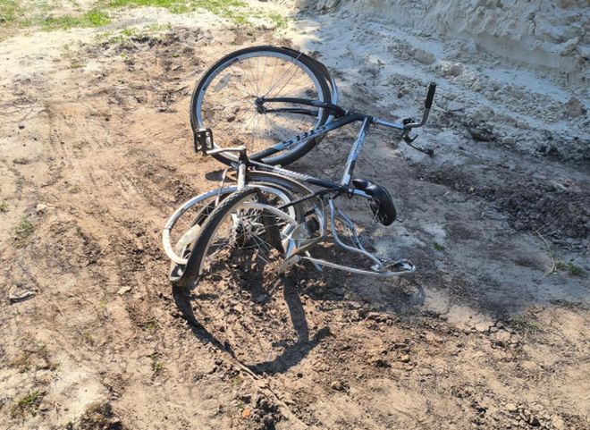 В Рязанском районе иномарка насмерть сбила 64-летнюю велосипедистку