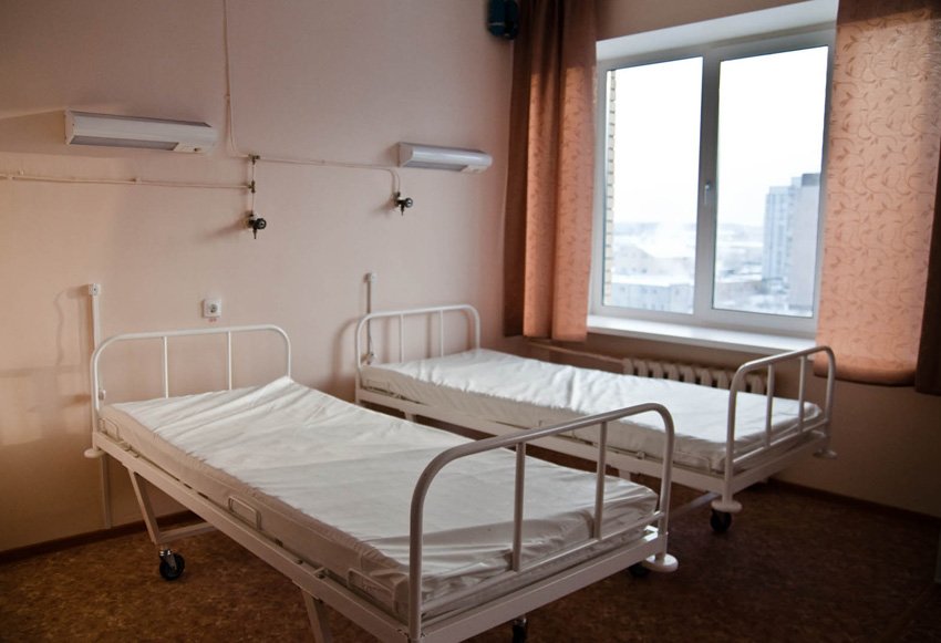 В Крыму возбудили дело из-за огромных зарплат в больнице
