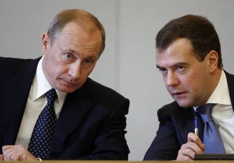 Медведев предложил Путину реформу власти