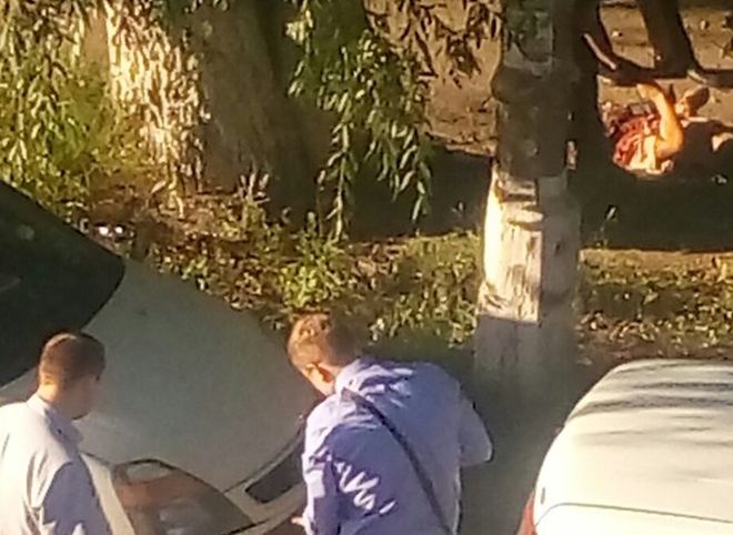 Соцсети: в Дашково-Песочне в автомобиле найден мужчина с перерезанным горлом
