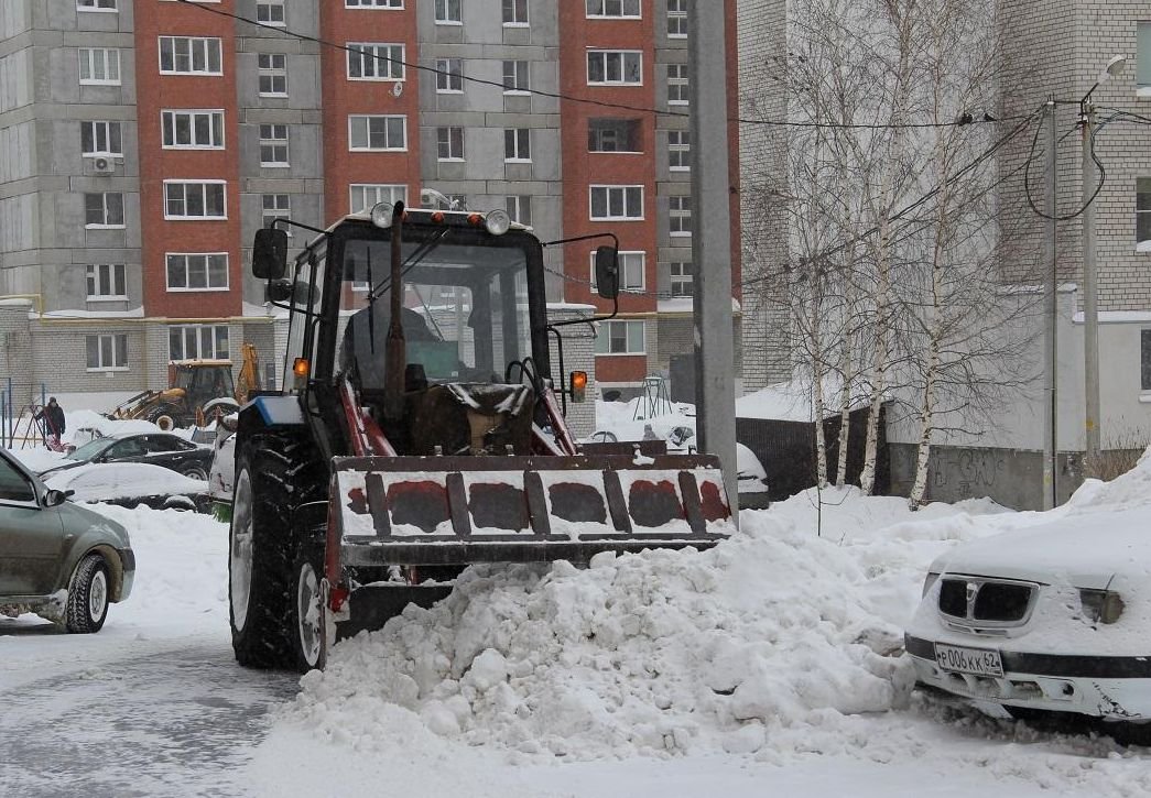 В выходные снег уберут с семи улиц Рязани