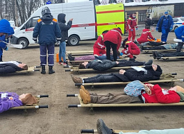 Сотрудники рязанской «скорой» отработали действия при ДТП с десятью пострадавшими