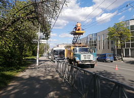 На улице Гагарина оборвались троллейбусные провода