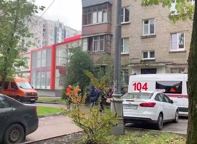 В квартире на западе Москвы найдены тела 19-летних молодых людей