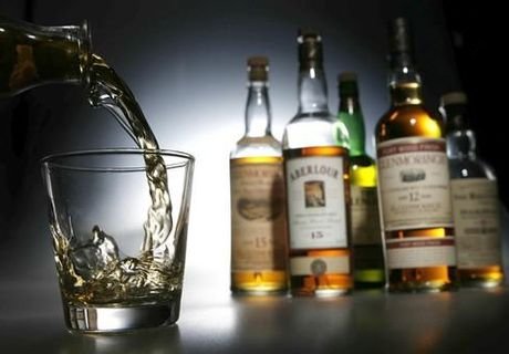 В РФ потребление алкоголя уменьшилось почти на треть